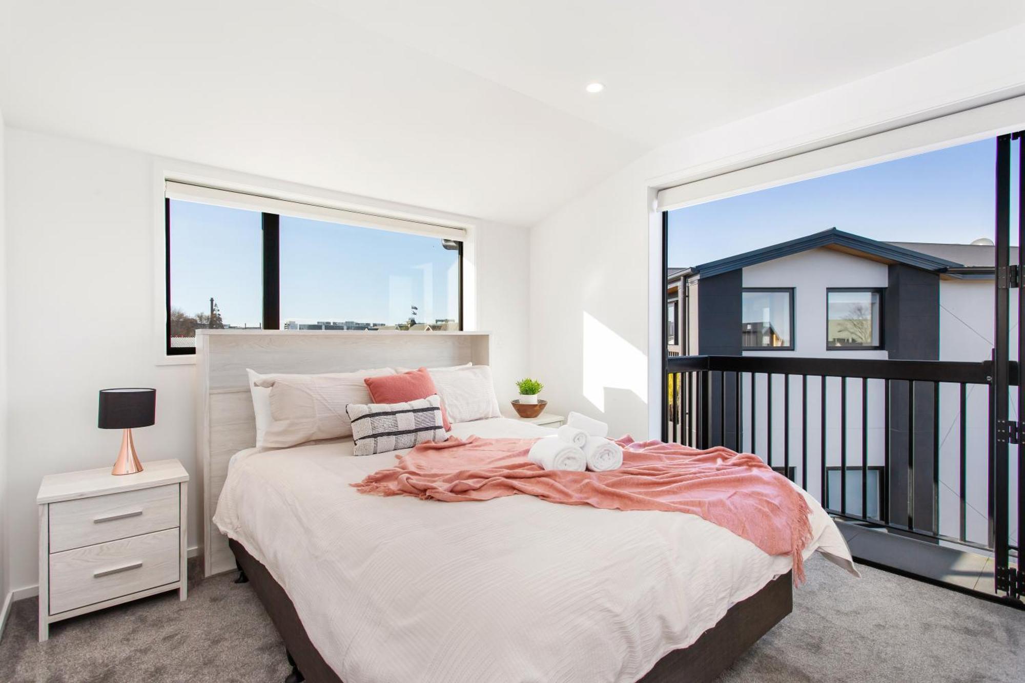 Penthouse Apartment Scenic Views-Spacious 2Br Christchurch Extérieur photo